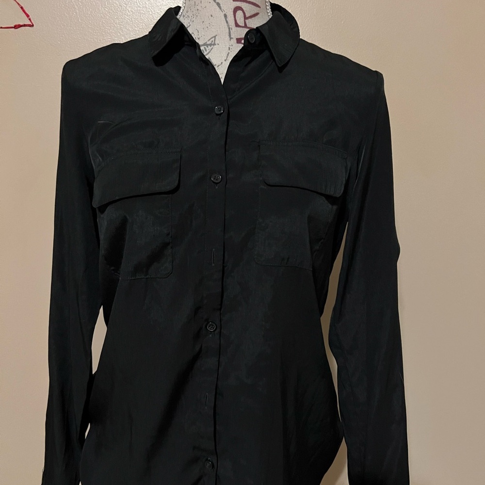 EXPRESS women’s button down dress shirt